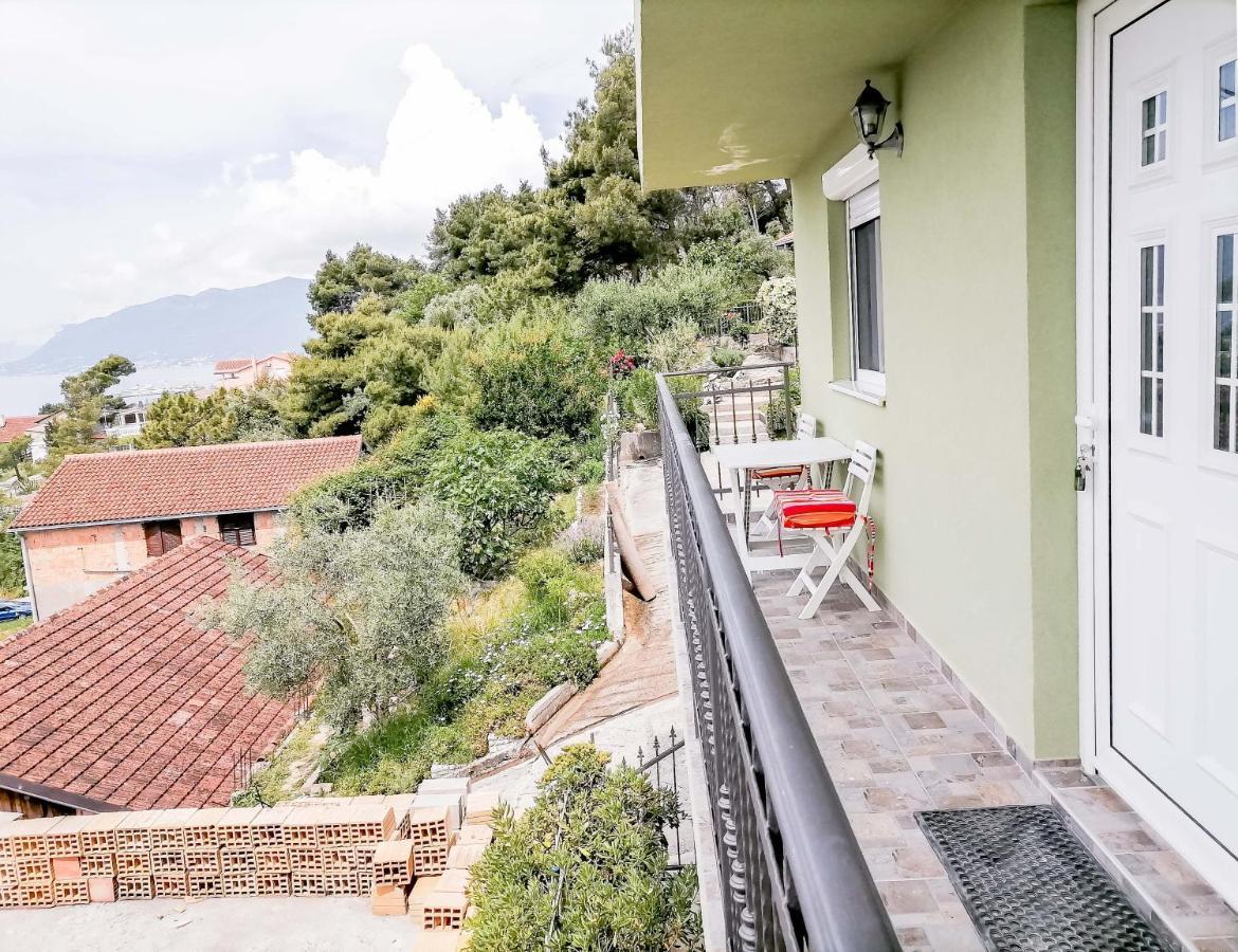 Apartments Siesta Tivat Exterior foto