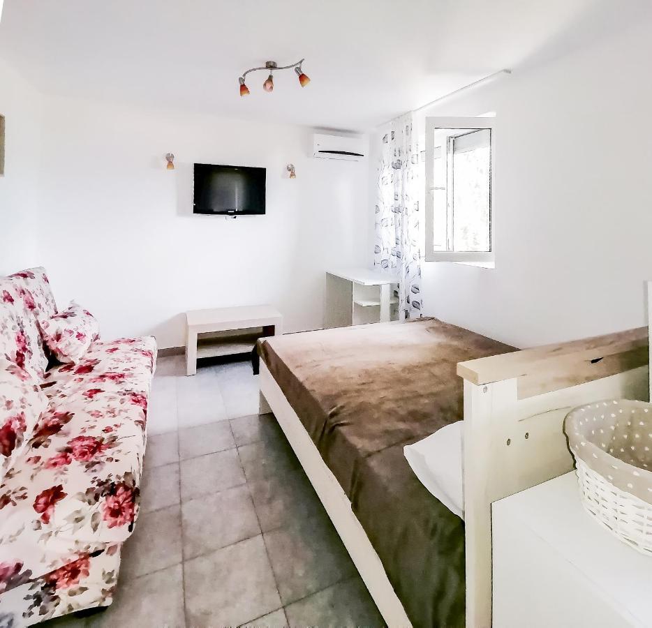 Apartments Siesta Tivat Exterior foto